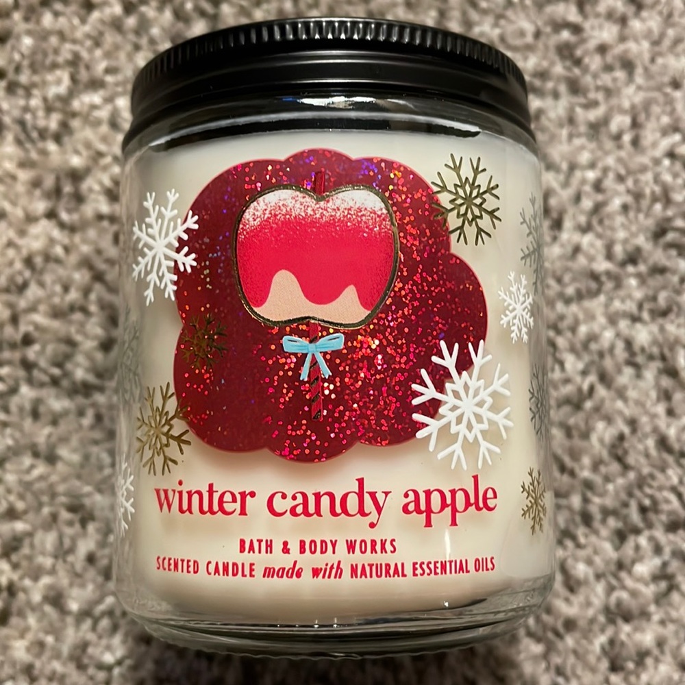 Winter candle